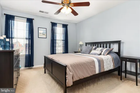 $1,100,000 | 41591 Bostonian Place, Aldie, VA 20105