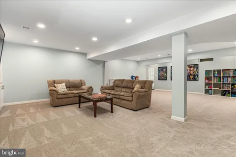 $1,100,000 | 41591 Bostonian Place, Aldie, VA 20105