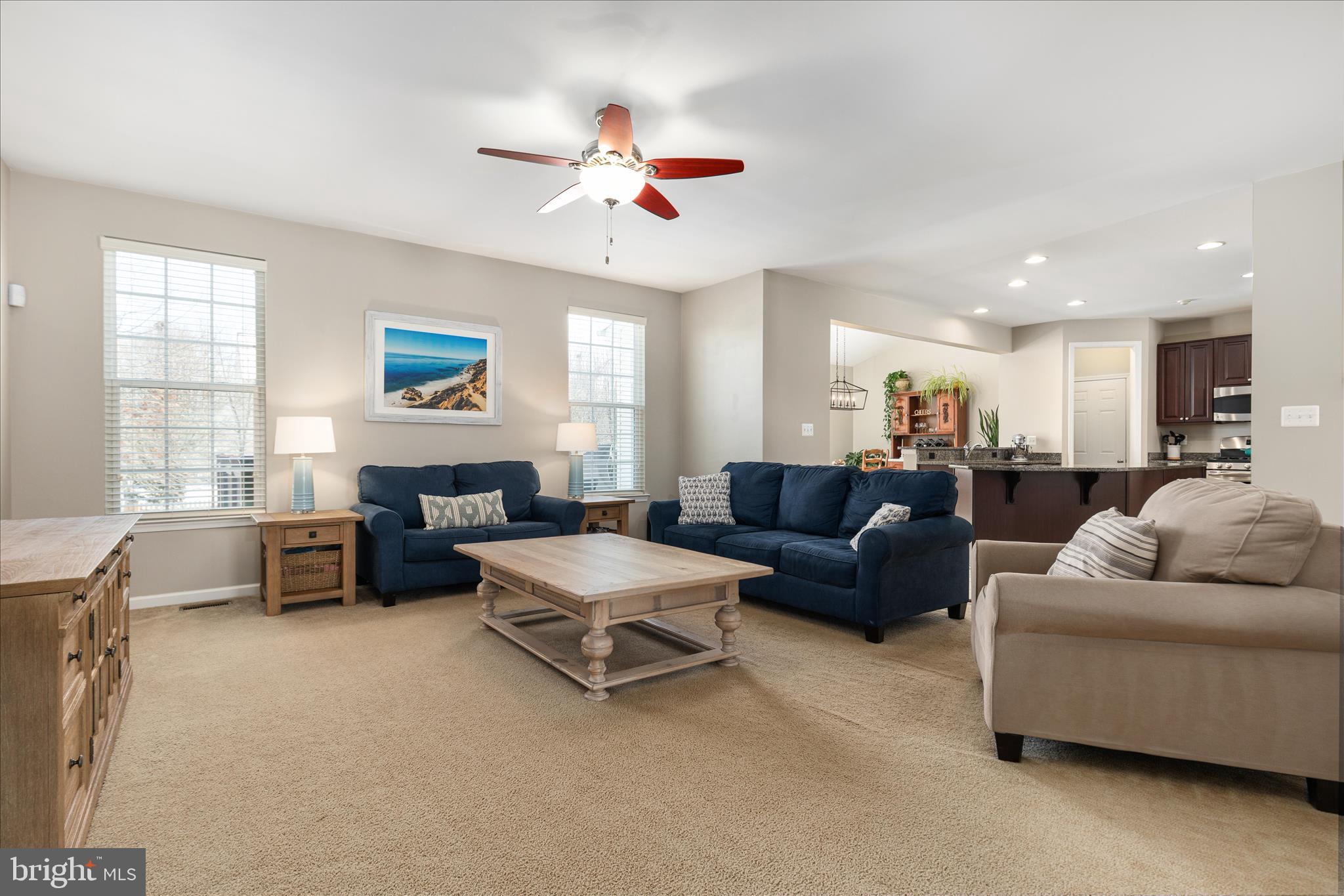 41591 Bostonian Place Aldie, VA 20105 - Photo 6 of 55 Family Room