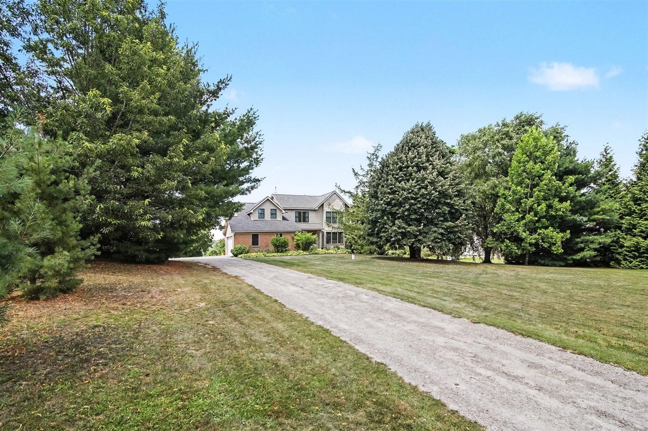 14412 North Territorial Road Gregory, MI 48137 - Photo 27 of 33 Gallery Image 27