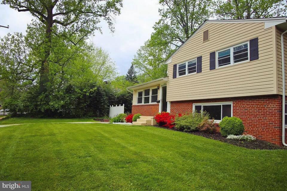 205 Tapawingo Road Southwest Vienna, VA 22180 - Photo 22 of 29 Exterior (General)