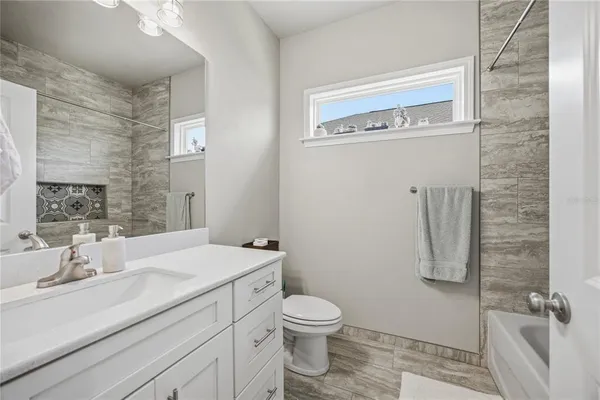 $410,000 | 1415 Southwest 68th Terrace, Gainesville, FL 32607