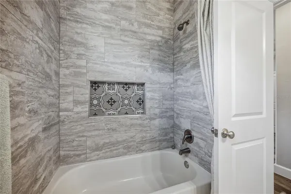 $410,000 | 1415 Southwest 68th Terrace, Gainesville, FL 32607