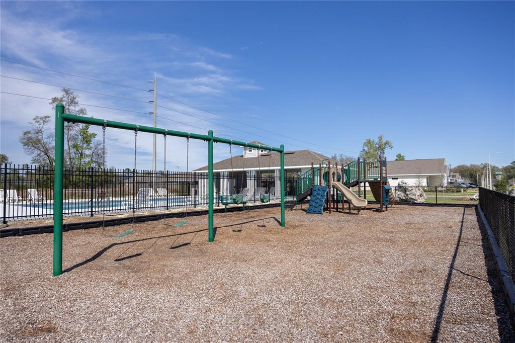 1415 Southwest 68th Terrace Gainesville, FL 32607 - Photo 51 of 67