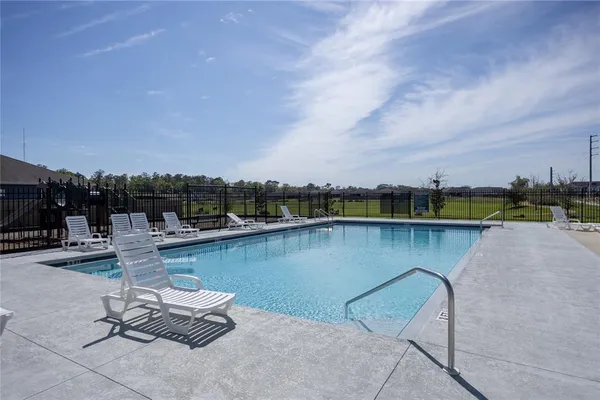 $410,000 | 1415 Southwest 68th Terrace, Gainesville, FL 32607