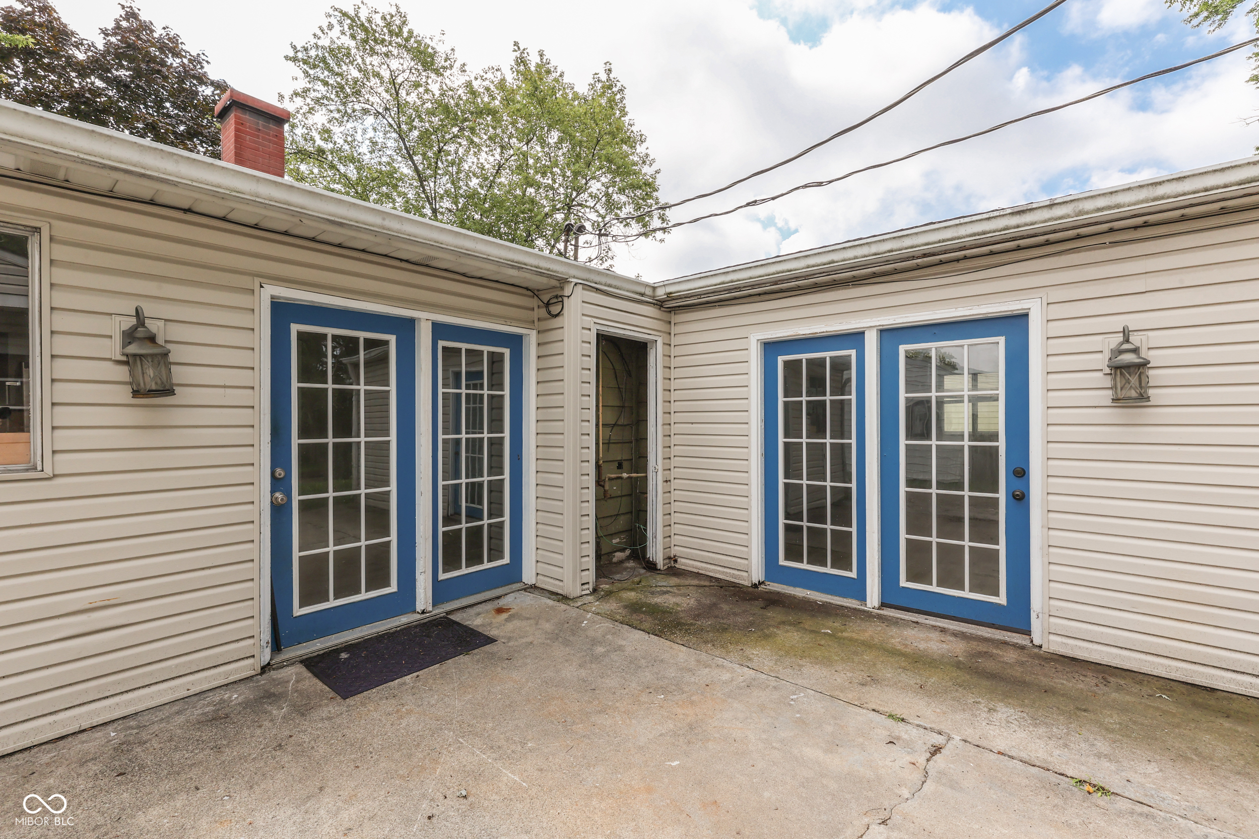 310 South Kenmore Road Indianapolis, IN 46219 - Photo 38 of 49 Gallery Image 38