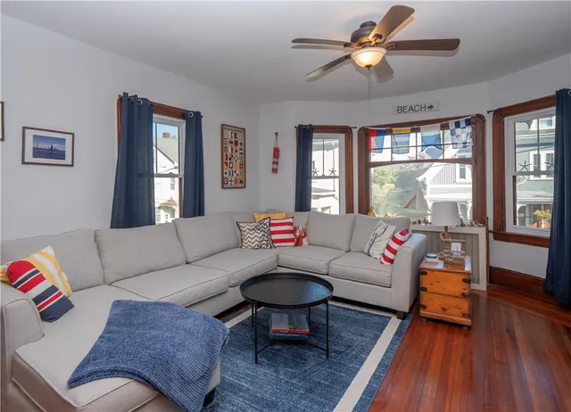 $675,000 | 4 Newport Avenue, Unit B2, Newport, RI 02840