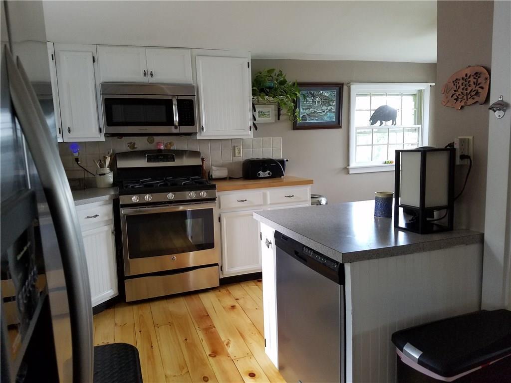 7 South Woodard Road Augusta, ME 04330 - Photo 9 of 35 Kitchen