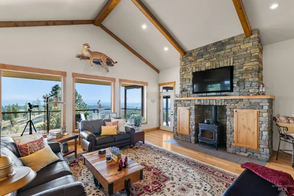 $1,199,000 | 1151 Beaverslide Road, Kamiah, ID 83536