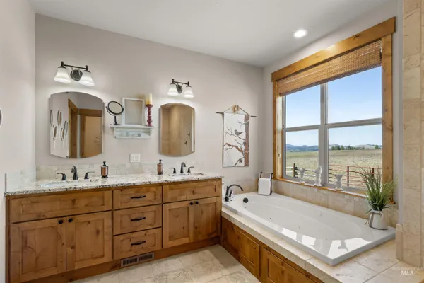 $1,199,000 | 1151 Beaverslide Road, Kamiah, ID 83536