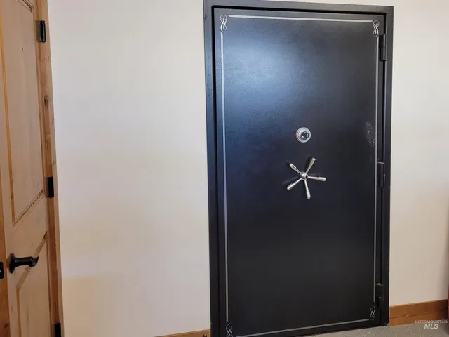 $1,225,000 | 1151 Beaverslide Road, Kamiah, ID 83536