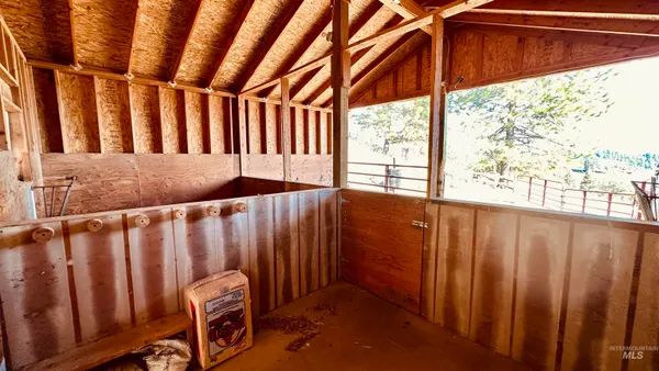 $1,199,000 | 1151 Beaverslide Road, Kamiah, ID 83536