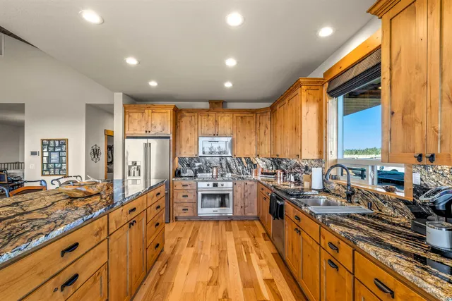 $1,225,000 | 1151 Beaverslide Road, Kamiah, ID 83536