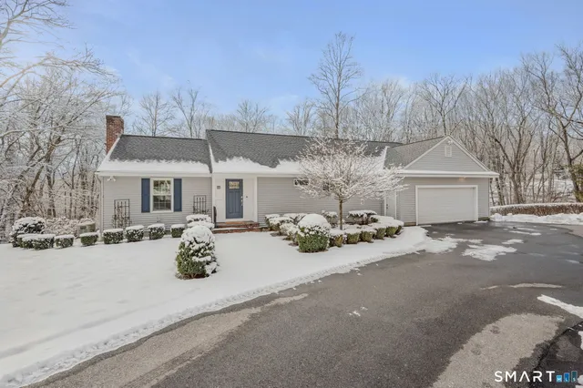 $849,000 | 16 Coult Lane, Old Lyme, CT 06371
