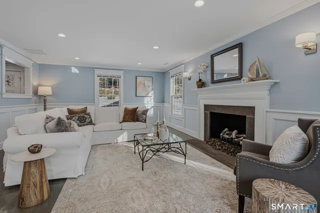 $849,000 | 16 Coult Lane, Old Lyme, CT 06371