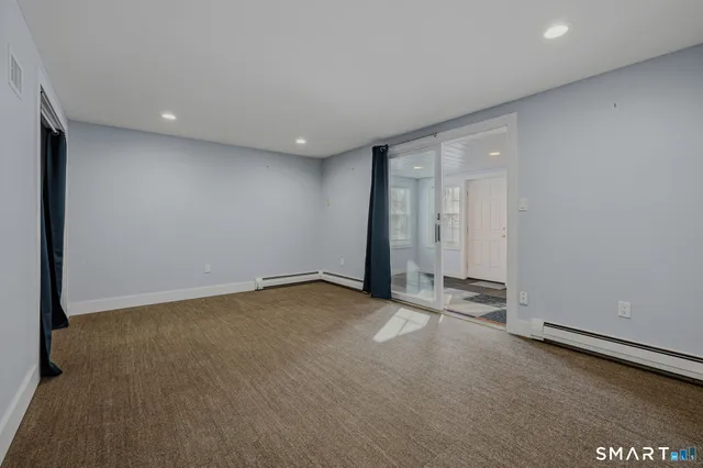 $849,000 | 16 Coult Lane, Old Lyme, CT 06371