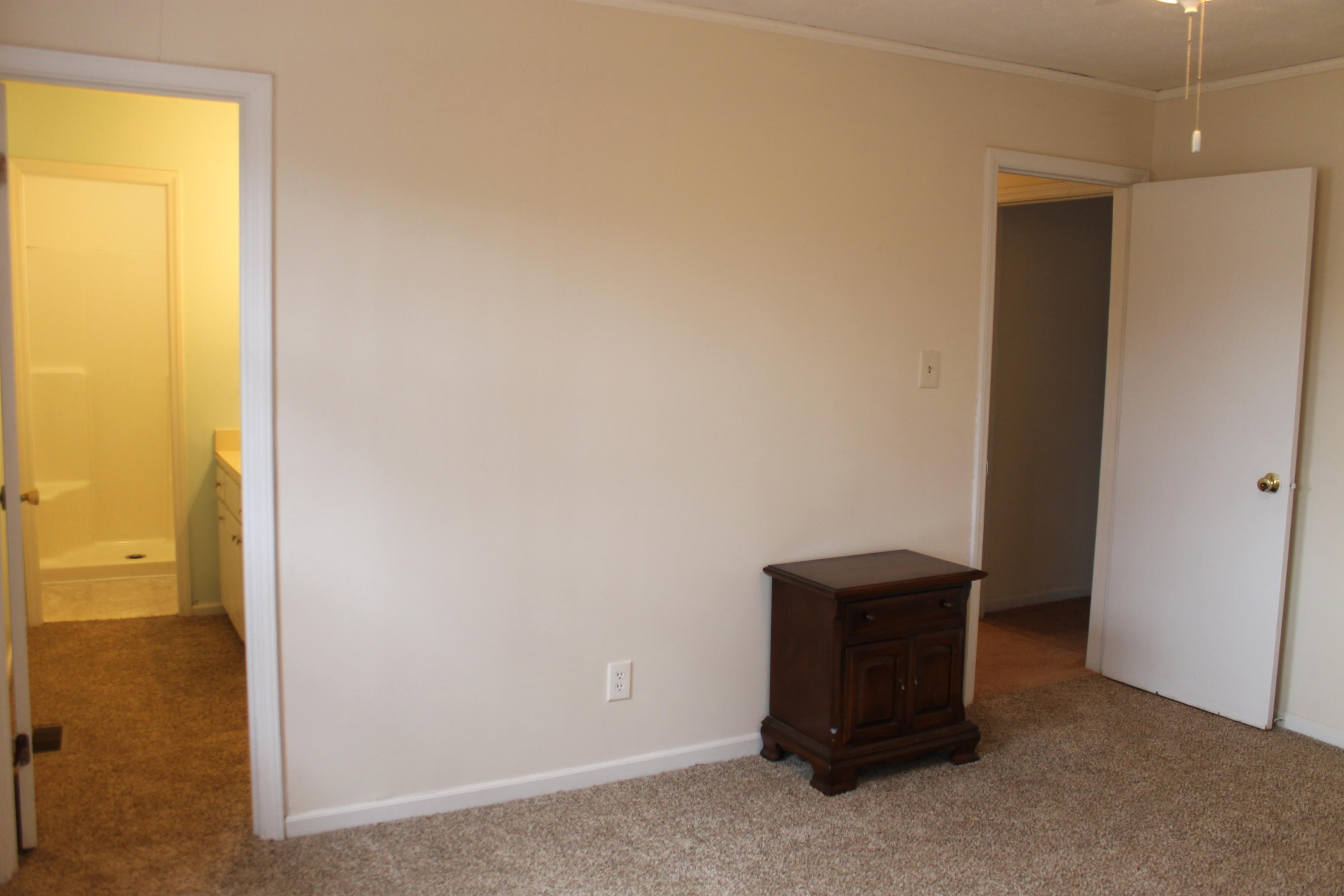 949 Thomas Street Rockingham, NC 28379 - Photo 19 of 27 IMG_2519