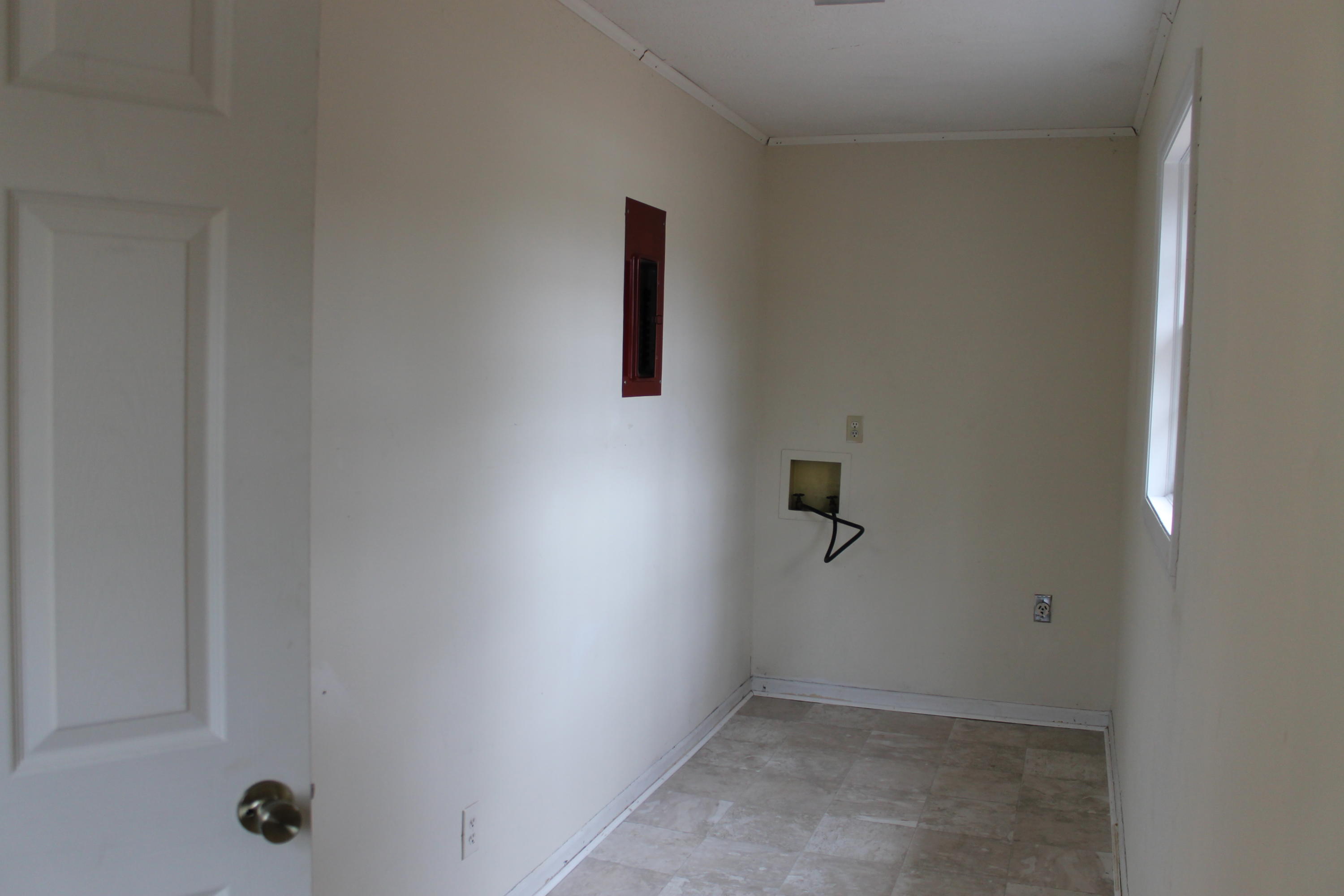 949 Thomas Street Rockingham, NC 28379 - Photo 10 of 27 IMG_2508
