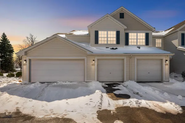 $224,900 | 656 Cobblestone Way, Shakopee, MN 55379