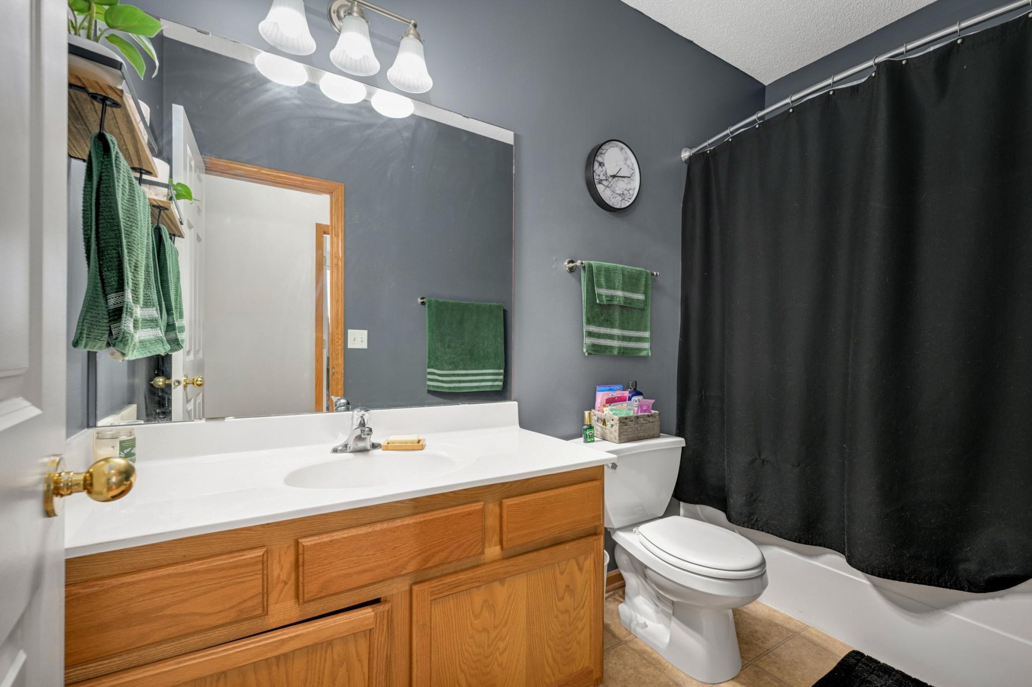 656 Cobblestone Way Shakopee, MN 55379 - Photo 16 of 20