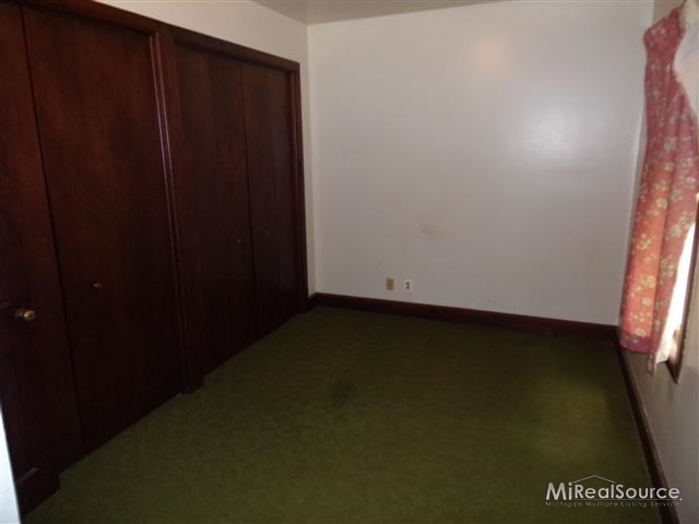 7550 Jordan Road Yale, MI 48097 - Photo 9 of 21 31154829-8.JPG