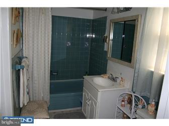 2714 Axe Factory Road Philadelphia, PA 19152 - Photo 8 of 12 Gallery Image 8