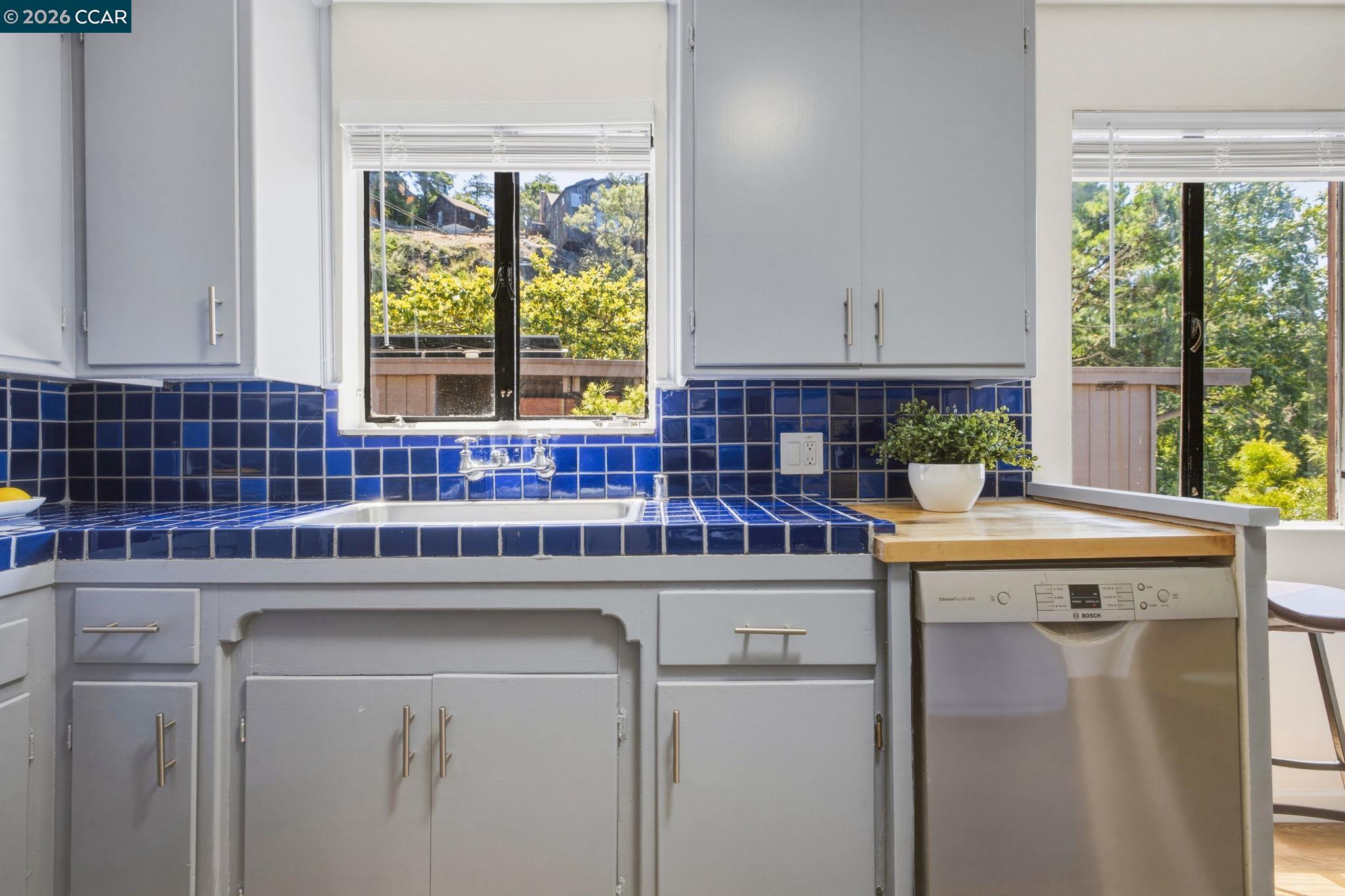 7-9 El Portal Court Berkeley, CA 94708 - Photo 38 of 54