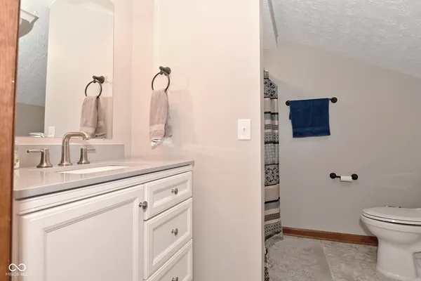 $374,000 | 537 Wayside Court, Plainfield, IN 46168