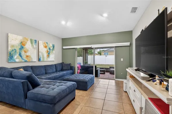 $360,000 | 442 Kestrel Drive, Groveland, FL 34736