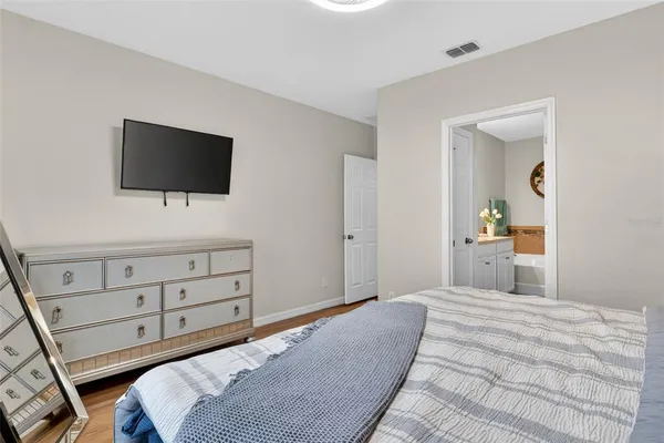 $360,000 | 442 Kestrel Drive, Groveland, FL 34736