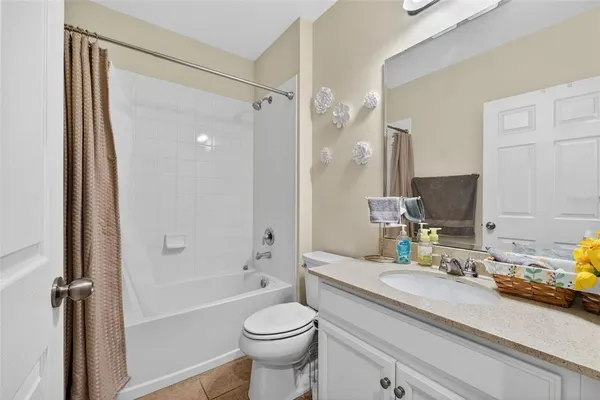 $360,000 | 442 Kestrel Drive, Groveland, FL 34736