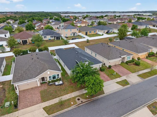 $360,000 | 442 Kestrel Drive, Groveland, FL 34736