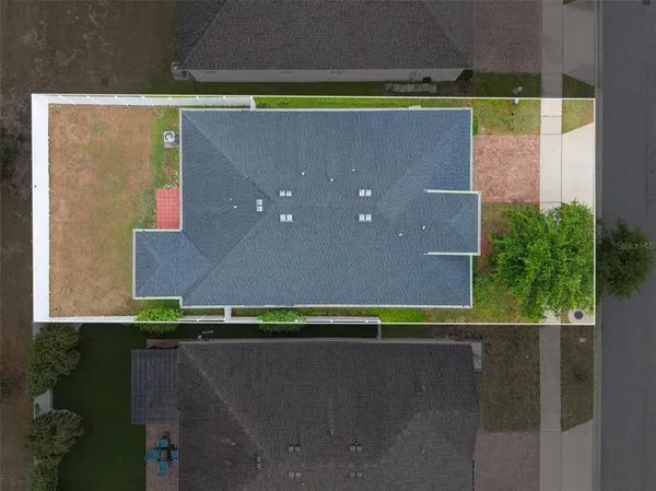 $360,000 | 442 Kestrel Drive, Groveland, FL 34736