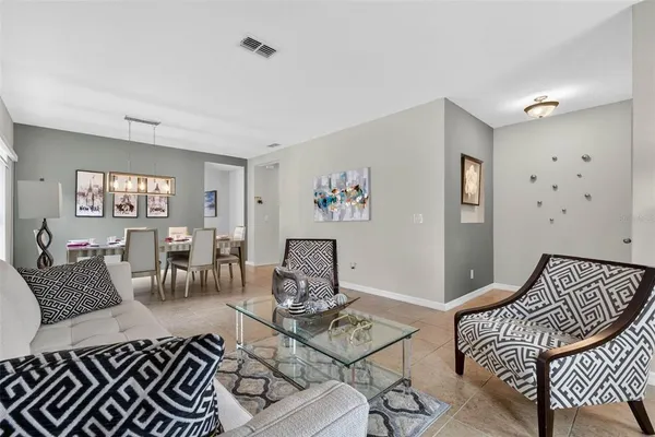 $360,000 | 442 Kestrel Drive, Groveland, FL 34736