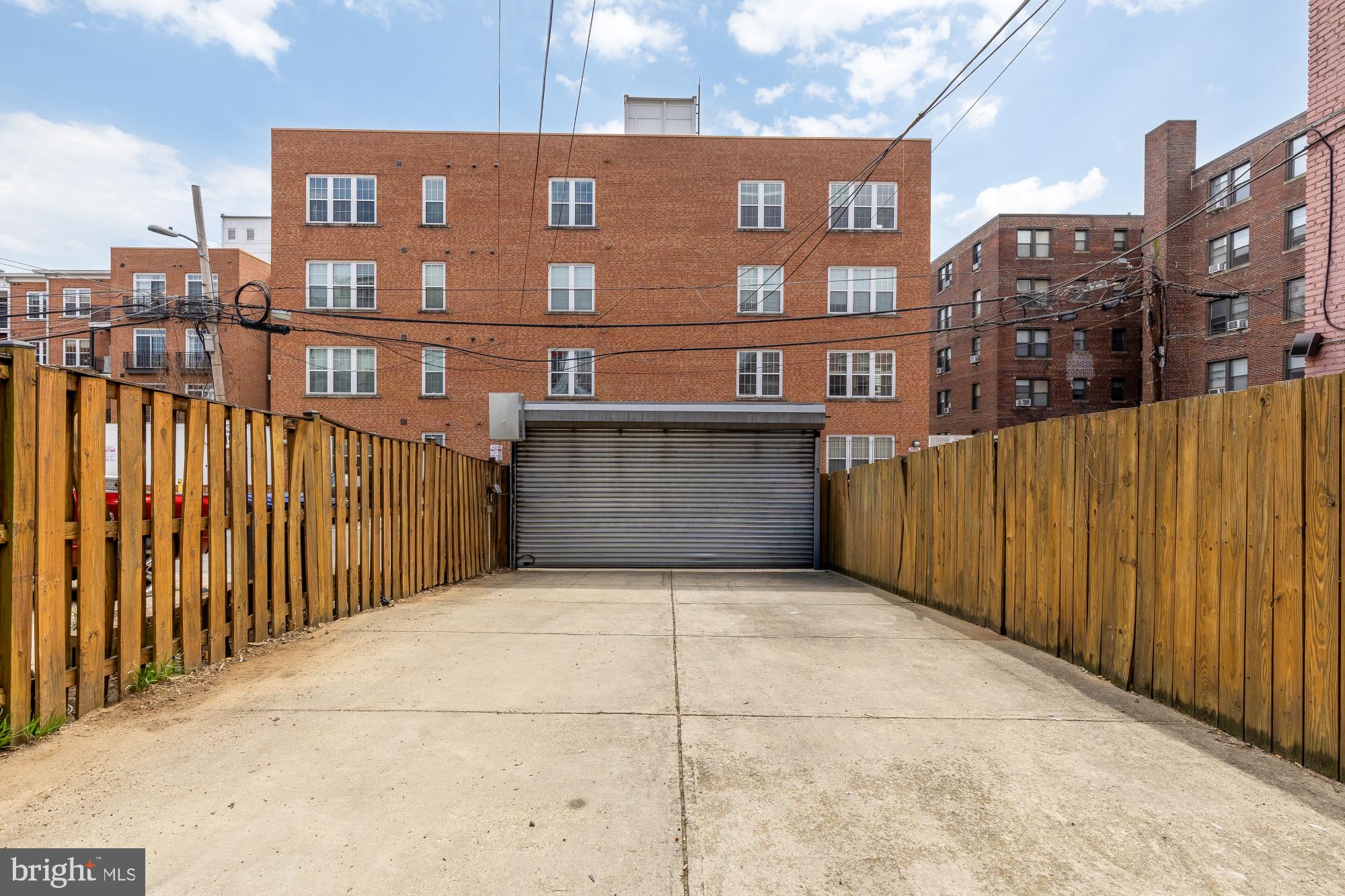 1470 Chapin Street Northwest, Unit 3 Washington, DC 20009 - Photo 36 of 38