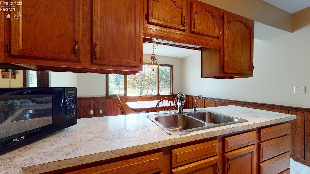 123 Rustic Rook Drive Willard, OH 44890 - Photo 34 of 42 Gallery Image 34