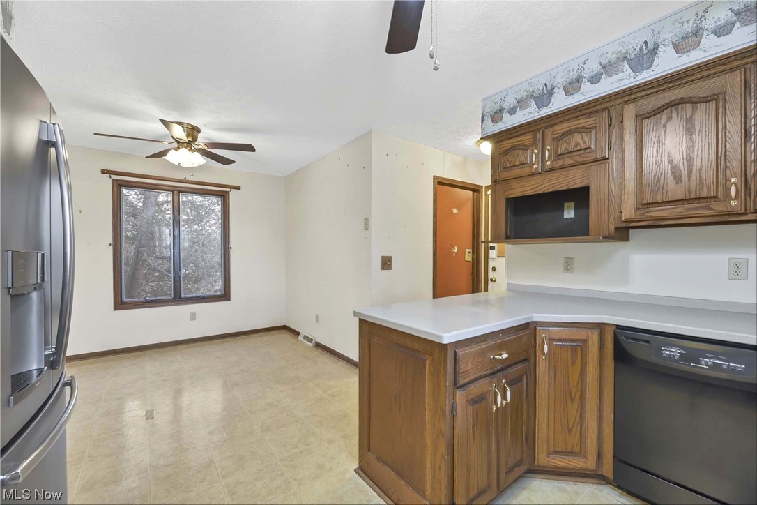 36893 Chestnut Ridge Road North Ridgeville, OH 44039 - Photo 19 of 35 Gallery Image 19