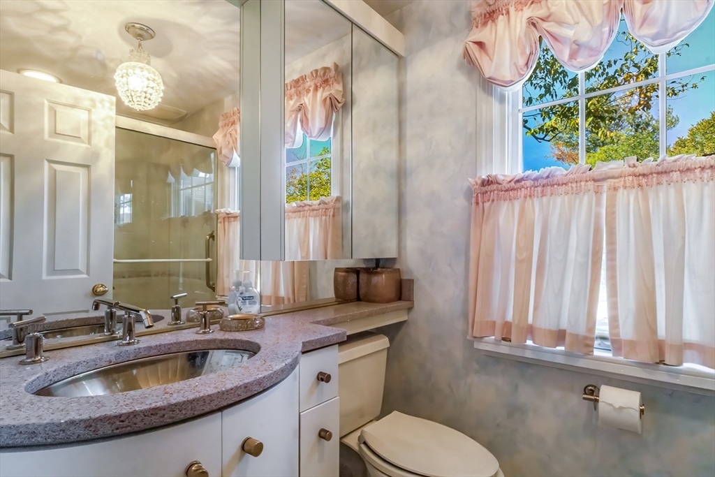 50 Village Post Road, Unit 50 Danvers, MA 01923 - Photo 12 of 42