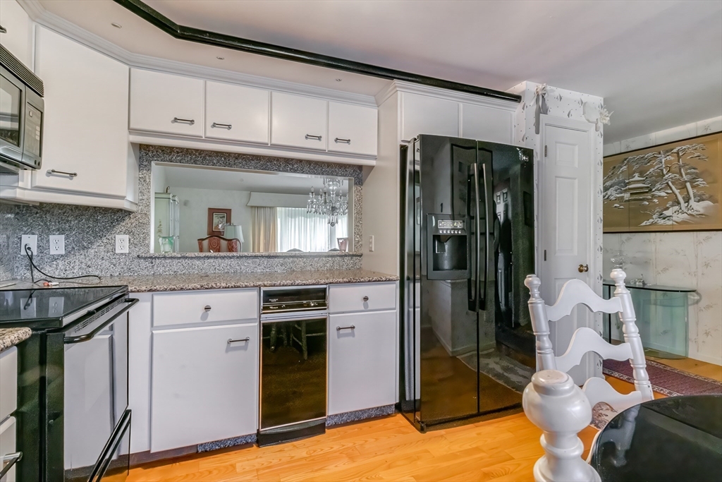 50 Village Post Road, Unit 50 Danvers, MA 01923 - Photo 2 of 42