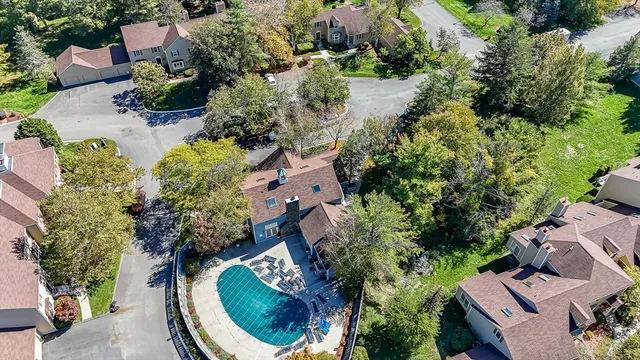 $640,000 | 50 Village Post Road, Unit 50, Danvers, MA 01923