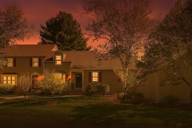 $640,000 | 50 Village Post Road, Unit 50, Danvers, MA 01923