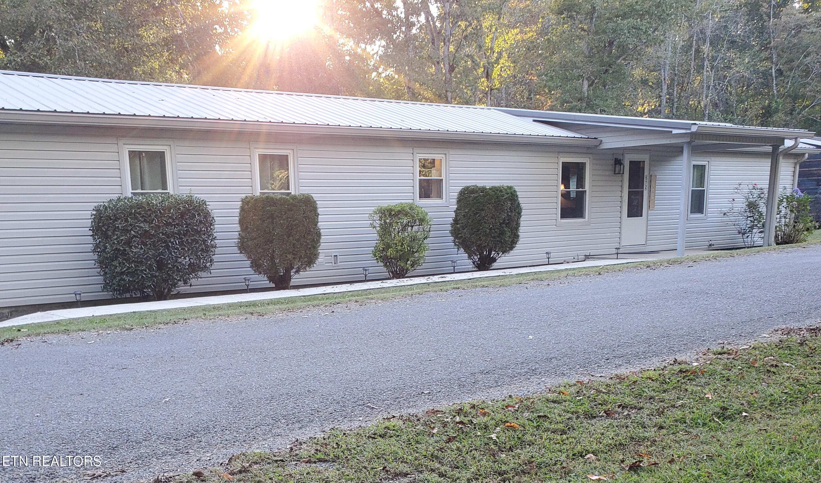 572 Randall Fugate Road Spring City, TN 37381 - Photo 34 of 39 32