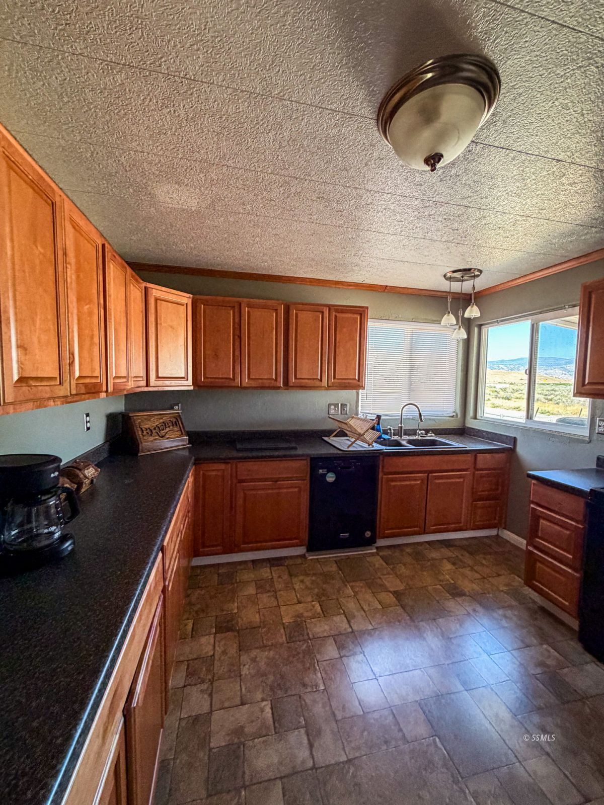 5225 Shawnee Road Weldon, CA 93283 - Photo 11 of 36