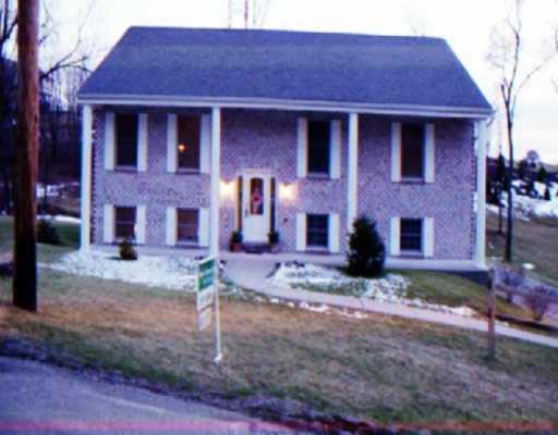 112 Mawhinney Road Cecil, PA 15321 - Photo 1 of 1