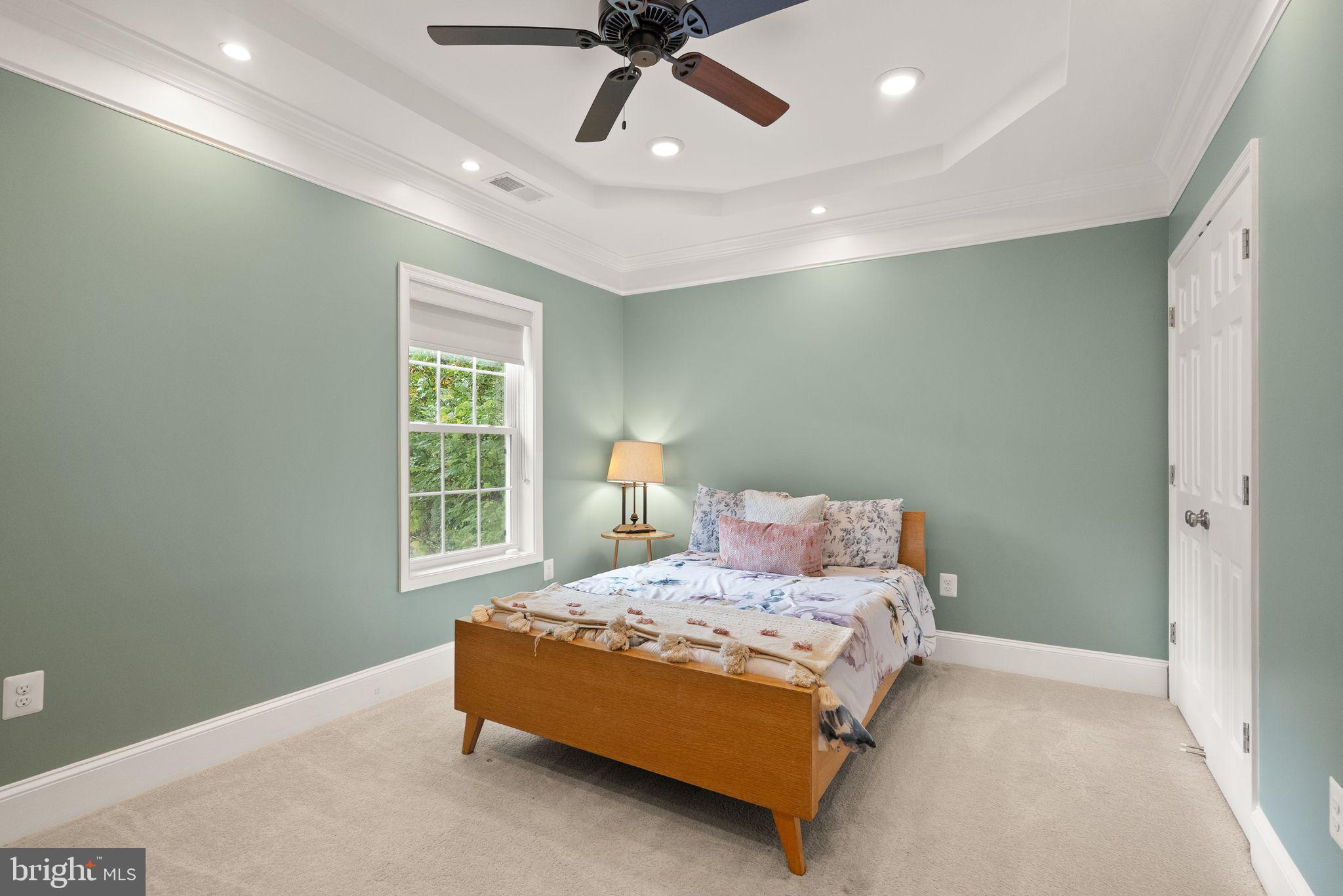 9917 Colony Road Fairfax, VA 22030 - Photo 46 of 70 Gallery Image 46