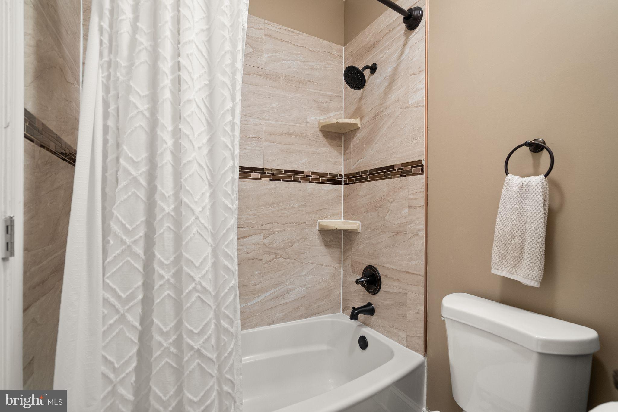 9917 Colony Road Fairfax, VA 22030 - Photo 49 of 70 Gallery Image 49