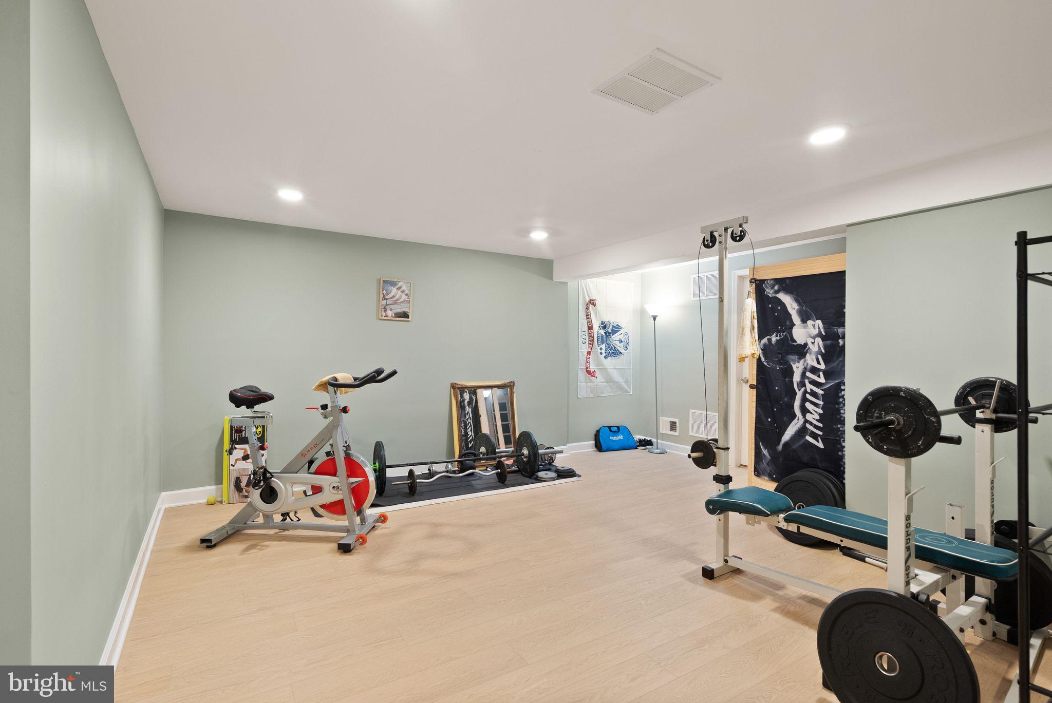 9917 Colony Road Fairfax, VA 22030 - Photo 59 of 70 Gallery Image 59