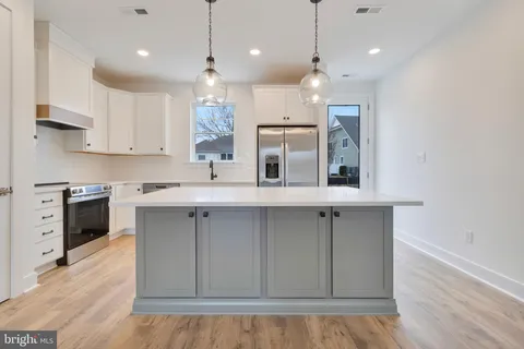 $599,900 | 223 Chad Place, Ocean View, DE 19970