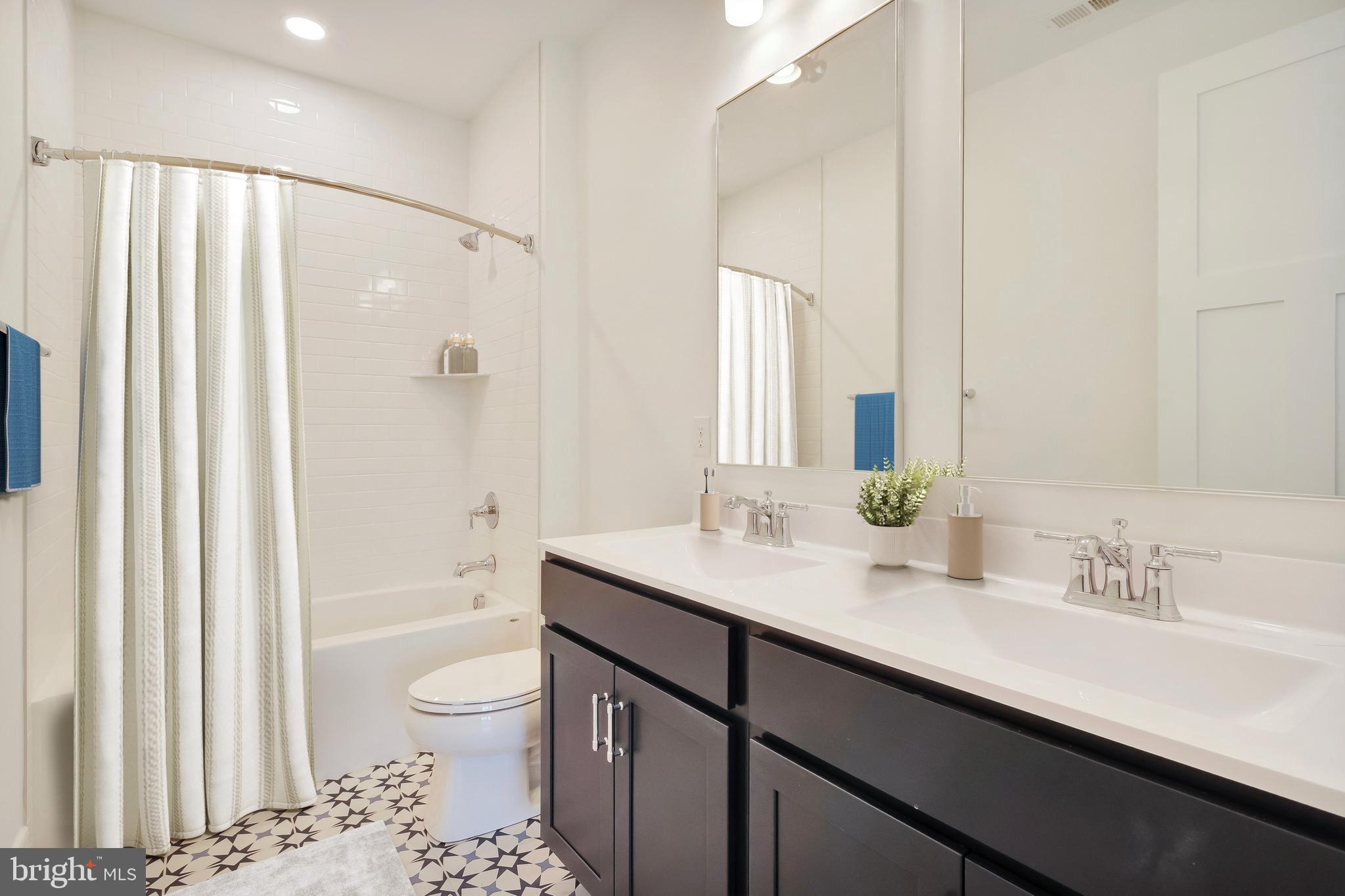 223 Chad Place Ocean View, DE 19970 - Photo 7 of 58 Owner's Bath (virtually staged)