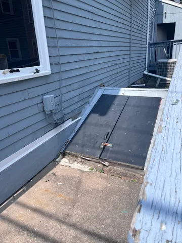 $1,500 | 32 Main Street, Unit 3, Simsbury, CT 06081